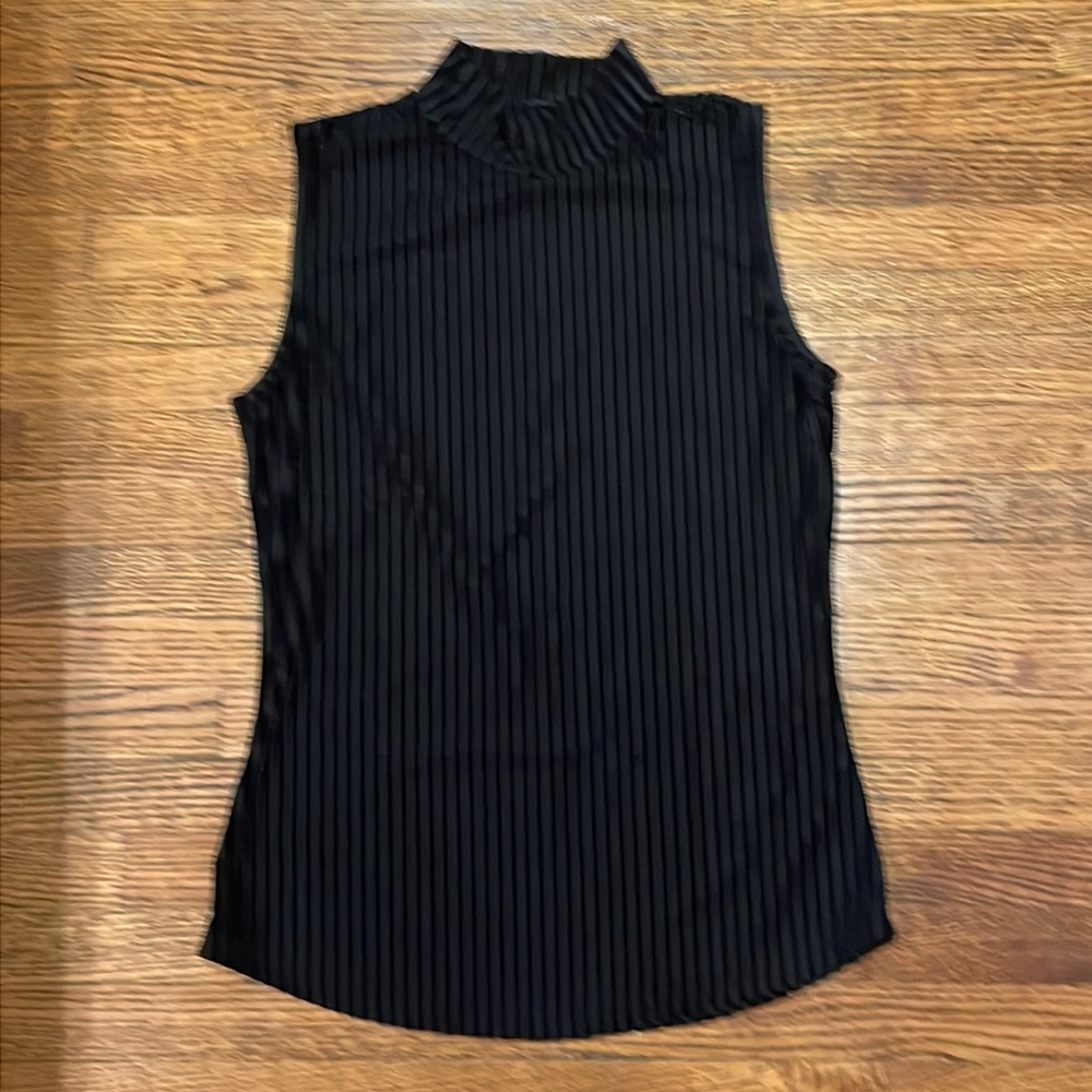 Black mock turtleneck, RW&Co. – size XS